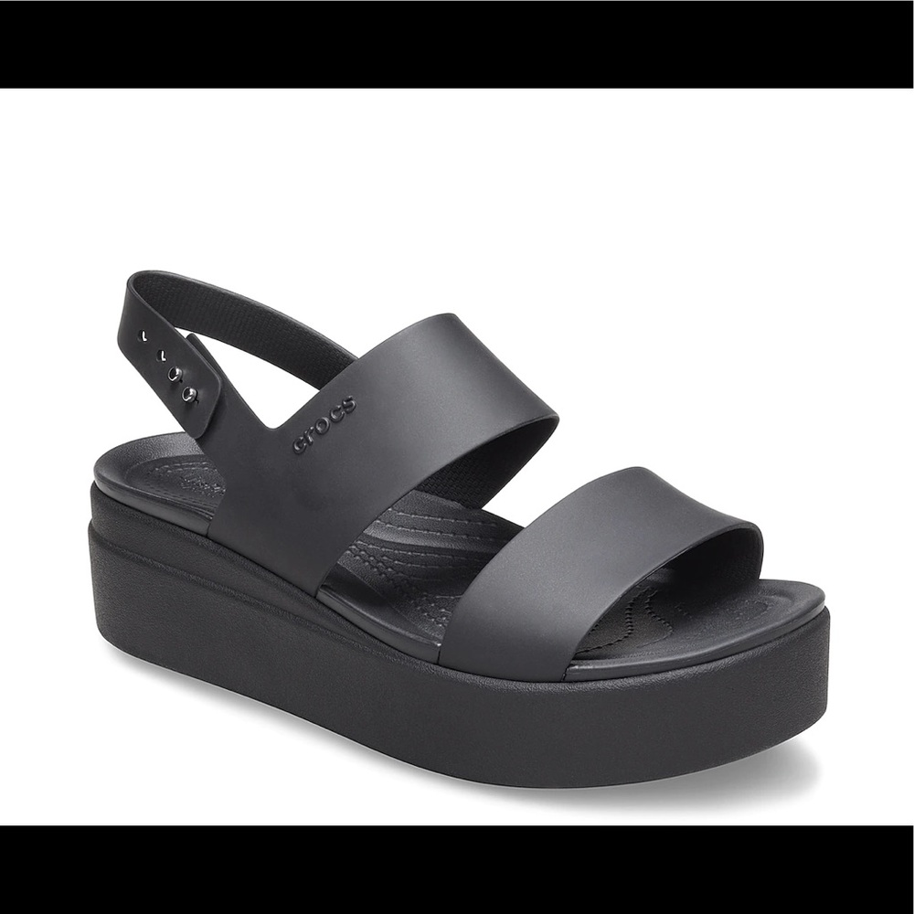 Crocs Brooklyn Low Wedge in Black